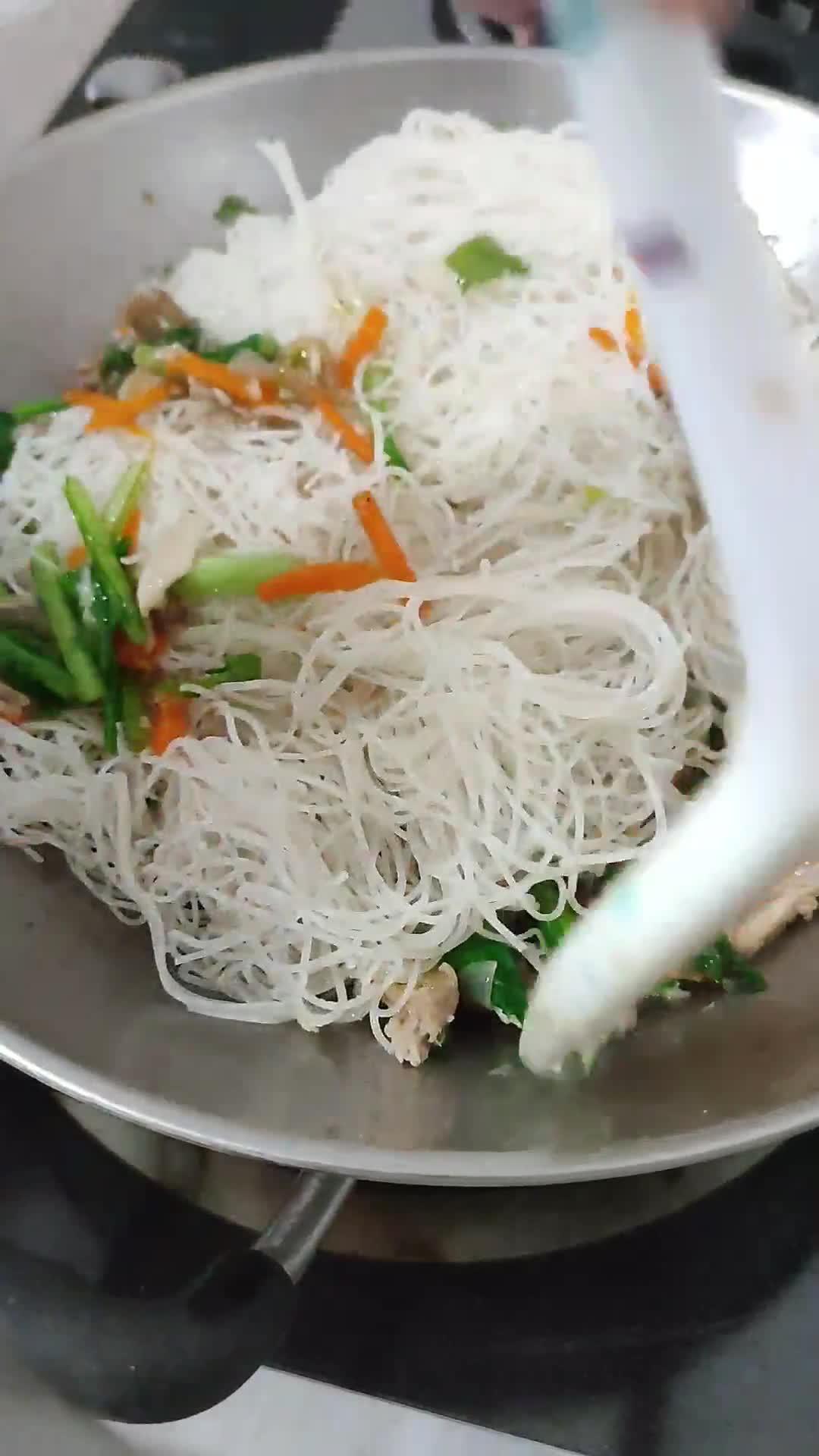 Foto langkah ke 6 dari resep Bihun Yummy.