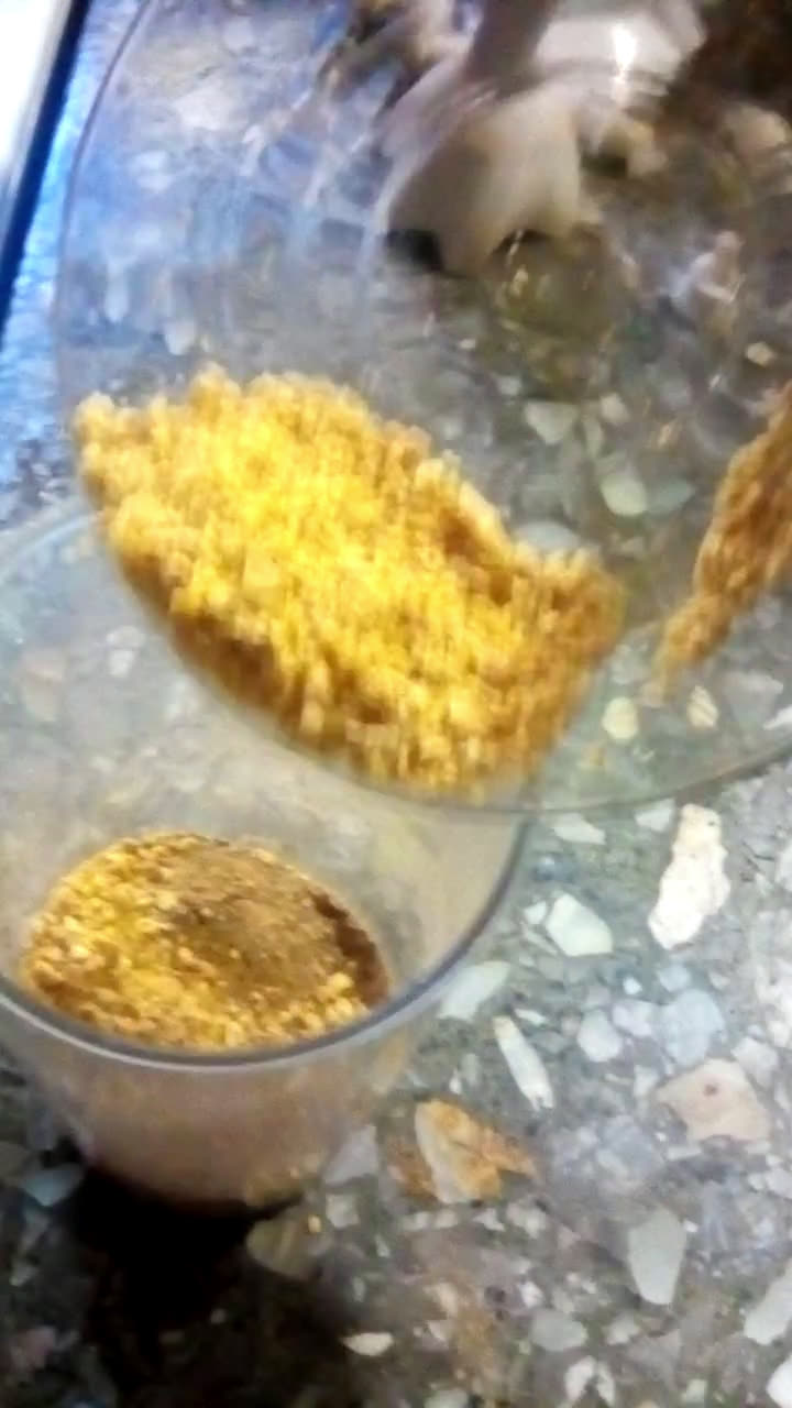 Foto del paso 4 de la receta: Alfajorcitos de all bran, cascarilla y maní ⏪ (✯ᴗ✯)