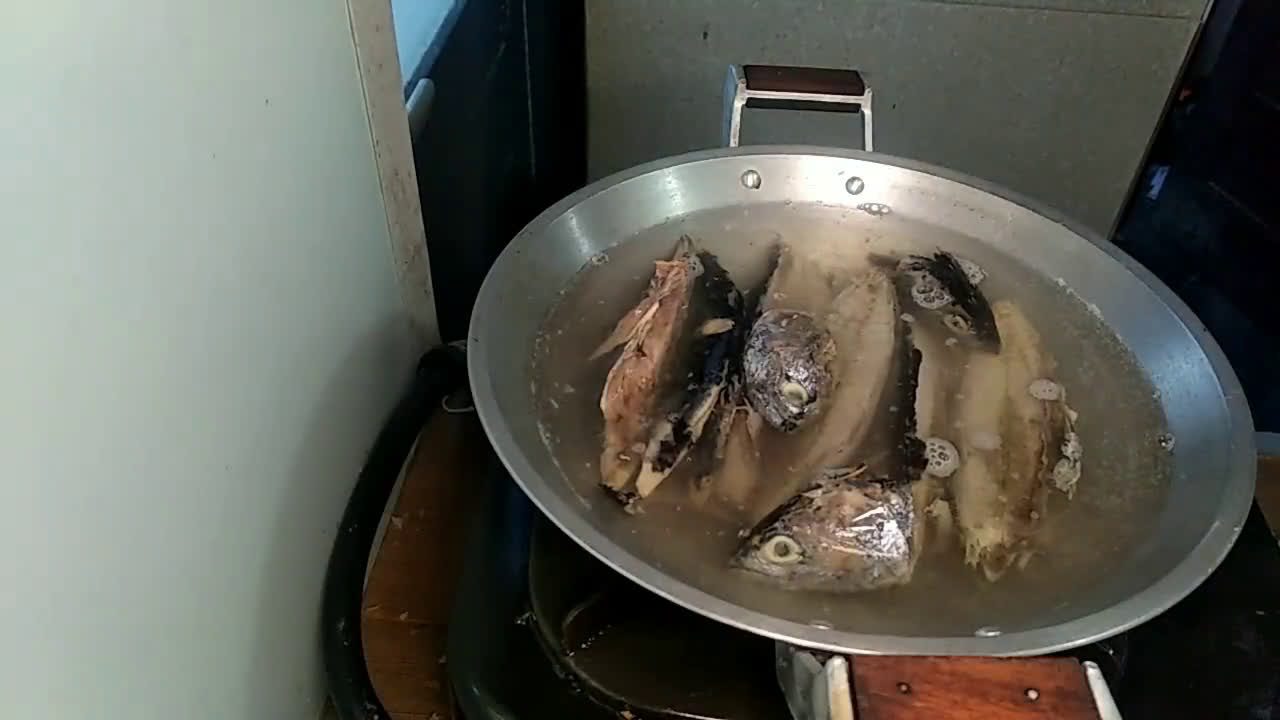 Foto langkah ke 1 dari resep Olahan Pare Bakar Isi Ikan (Tidak Pahit).