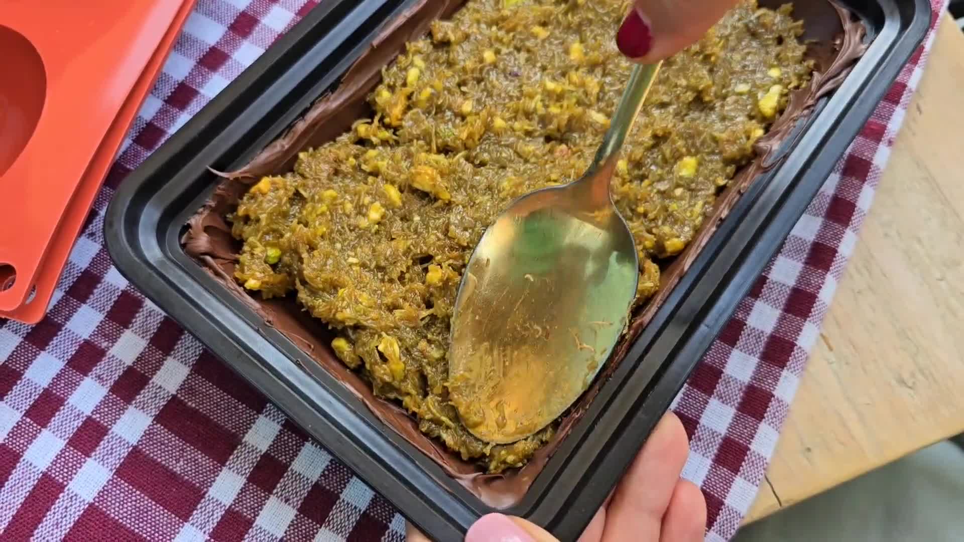 عکس مرحله 12 از دستور شکلات دبی 🍫 (بدون قالب شکلات)