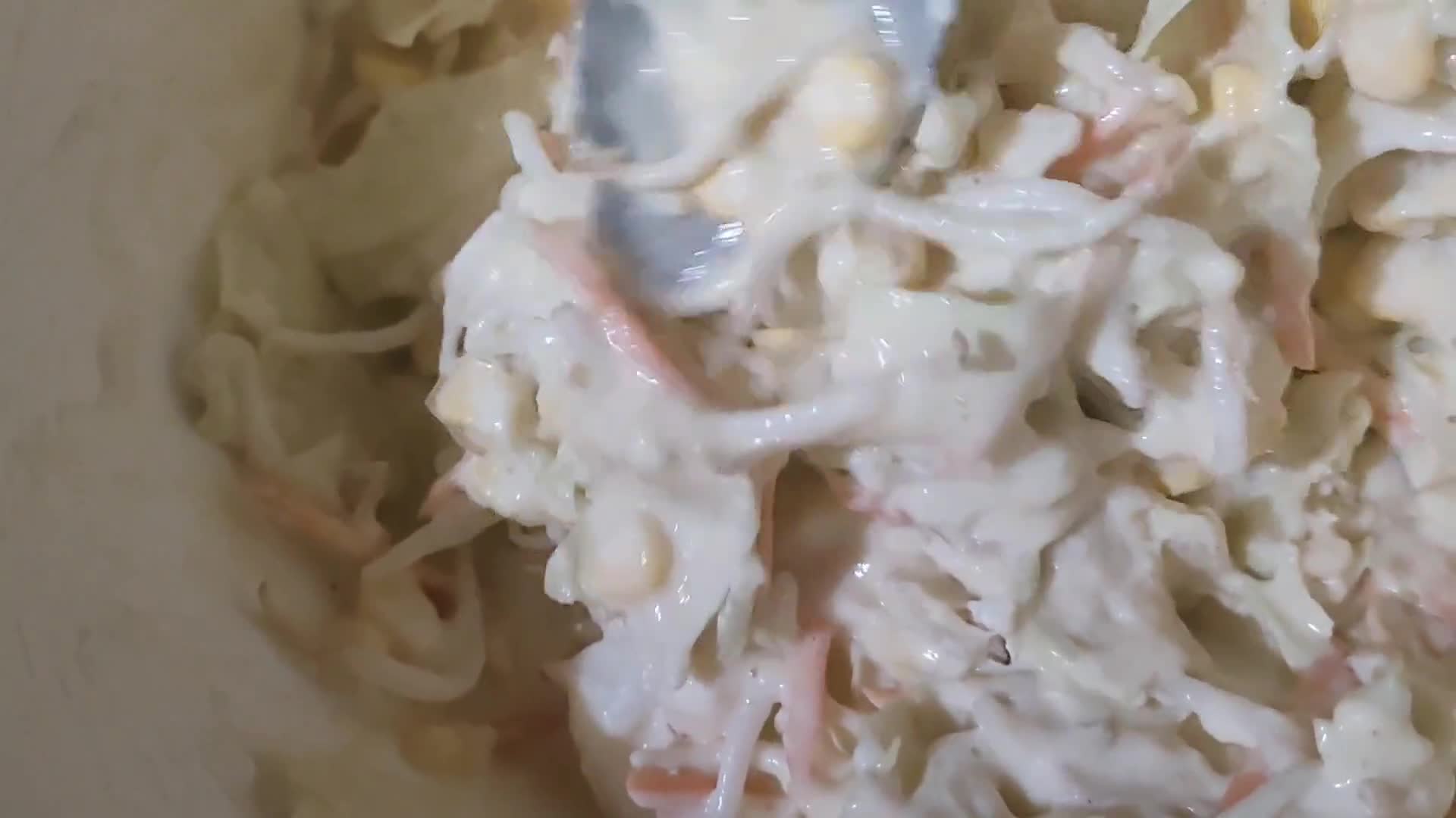 Foto langkah ke 3 dari resep Bakwan Sayuran Renyah.