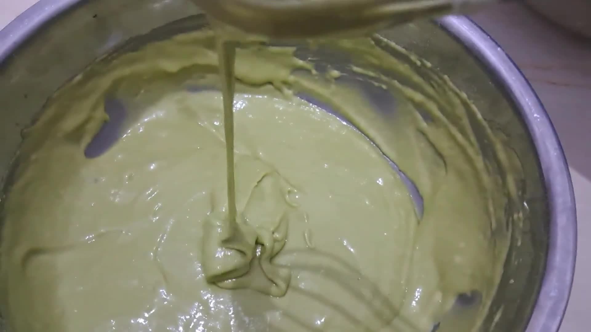Foto langkah ke 2 dari resep Pandan Suji Chiffon Cake (Loyang 22 cm).
