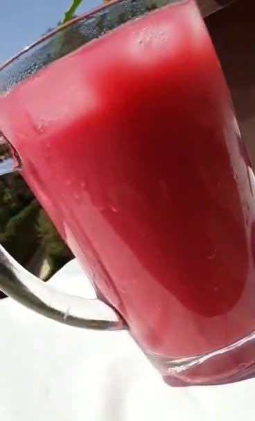 صورة لخطوة 3 من وصفة سموثي البطيخ الأحمر 🍉 والموز 🍌 على طريقتي🍷