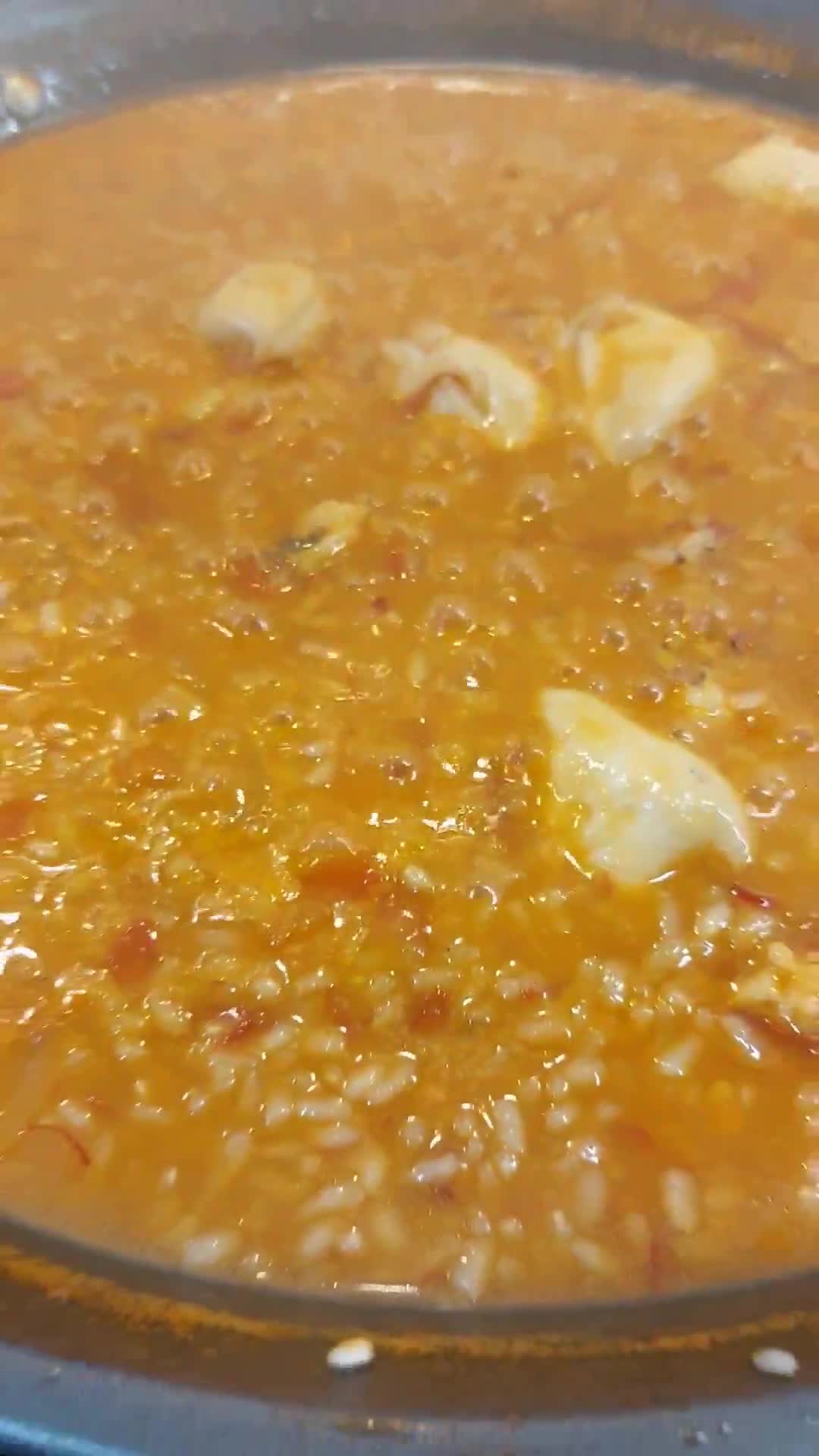 Foto del paso 13 de la receta: Arroz de gamba roja y chipirones