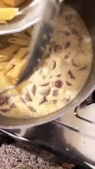 صورة لخطوة 5 من وصفة باستا ألفريدو 😋