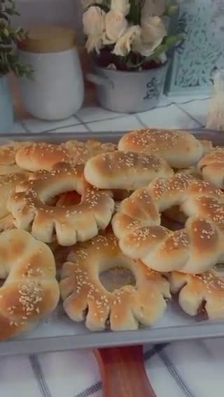 صورة لخطوة 2 من وصفة تشكيلة مخبوزات محشيه بالتمر