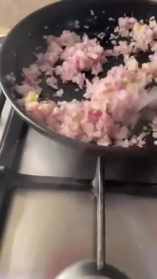 صورة لخطوة 5 من وصفة صينية كانليوني بعجينة الكريب