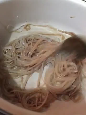 Foto langkah ke 1 dari resep Martabak Mie Dibawah Garis Kemiskinan.
