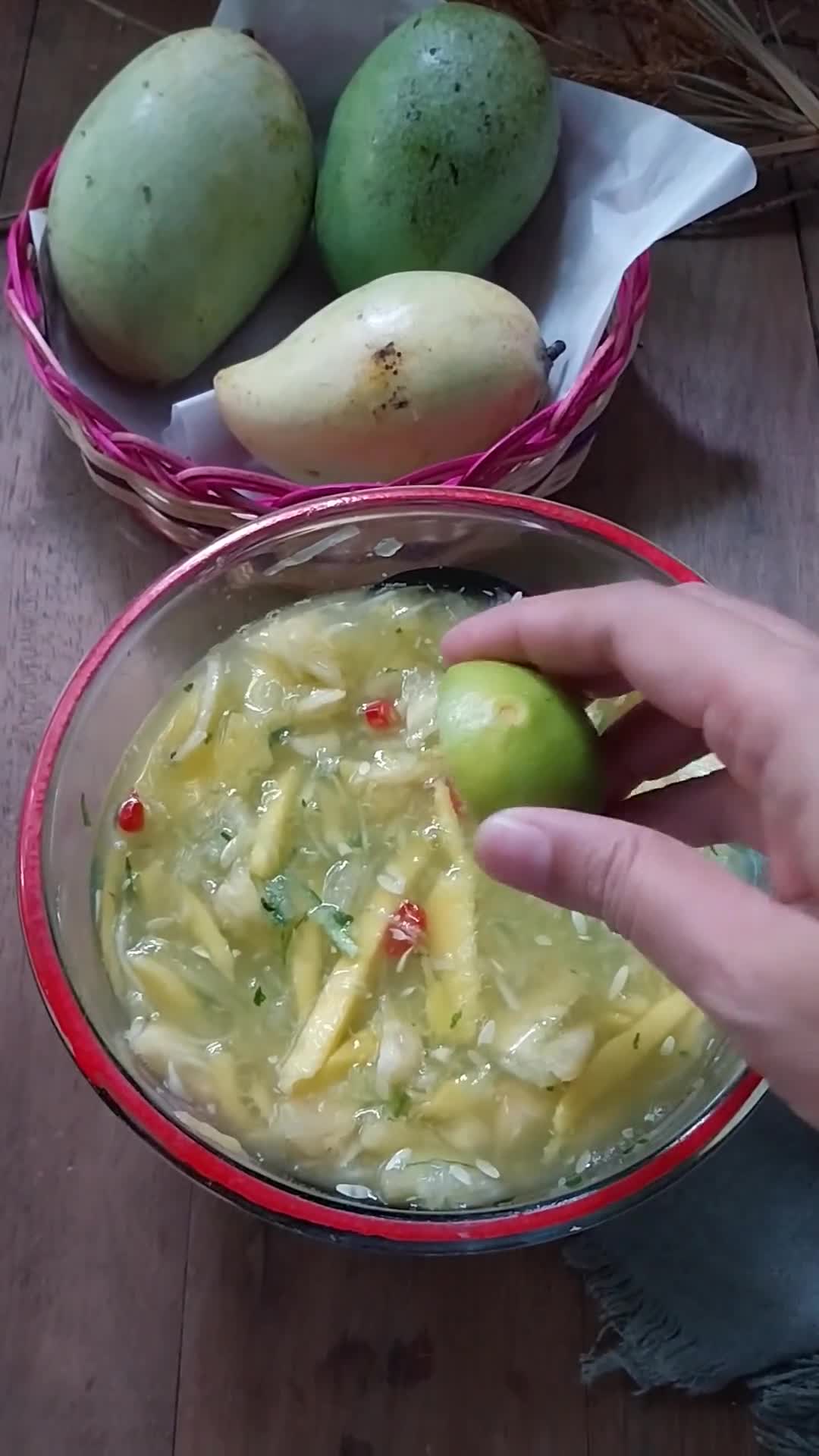 Foto langkah ke 2 dari resep Rujak Timnas (Timun Mangga Nanas).