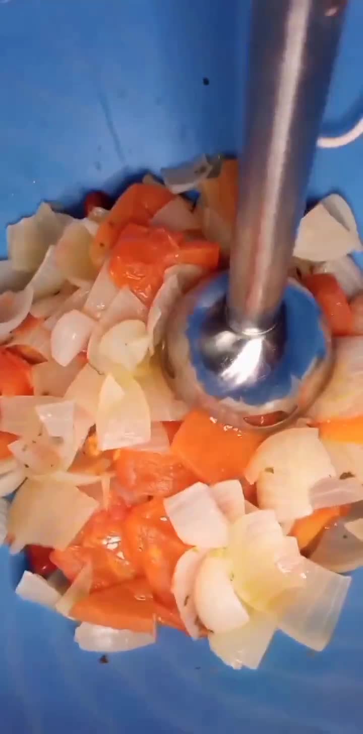 A picture of step 2 of Chicken Koila Karahi.