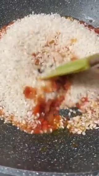 Foto del paso 9 de la receta: Arroz meloso de pulpo con verduritas o de verduritas con pulpo, en wok