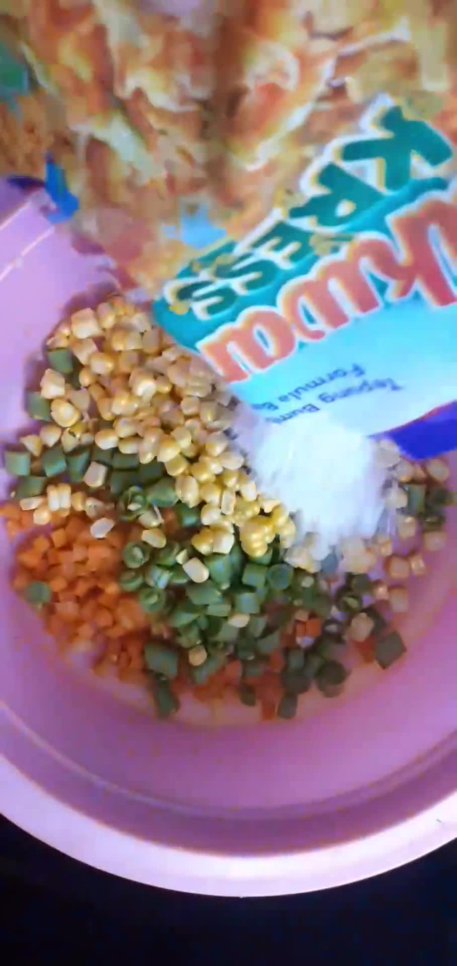 Foto langkah ke 5 dari resep Bakwan Mix Veggie.