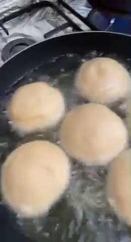 صورة لخطوة 4 من وصفة دونات محشيه