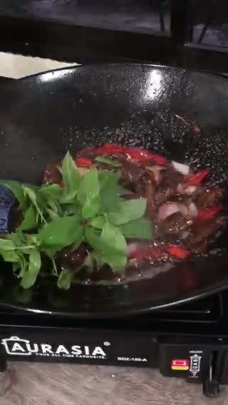 Gambar langkah 5 resipi Daging Lada Hitam Sweet Basil.