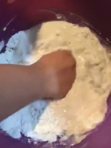 Foto del paso 2 de la receta: Quesadillas 😋