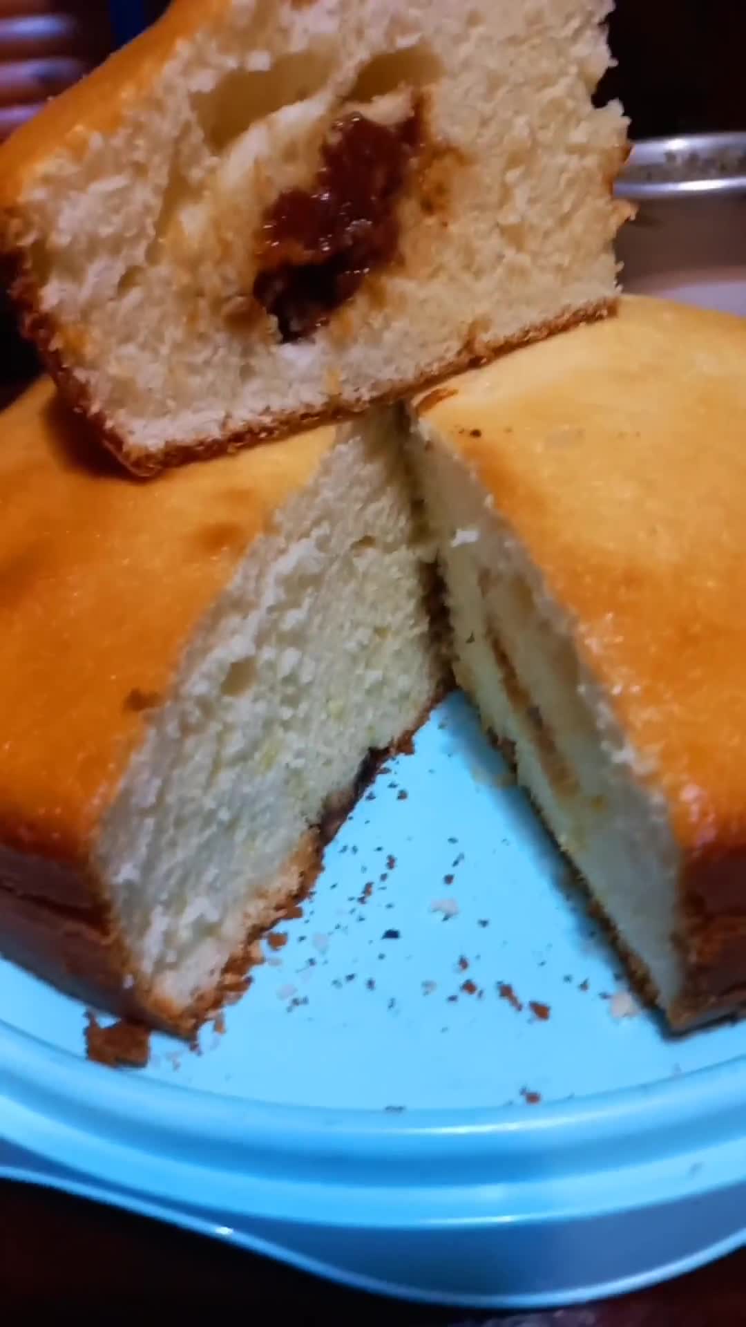 Foto del paso 9 de la receta: Bizcochuelo de Limón🍋 con Dulce de Leche🍯💞
