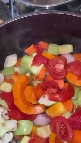 صورة لخطوة 1 من وصفة اكل صحي من اجل حياة افضل 🥦🥦🥕🌰🌽