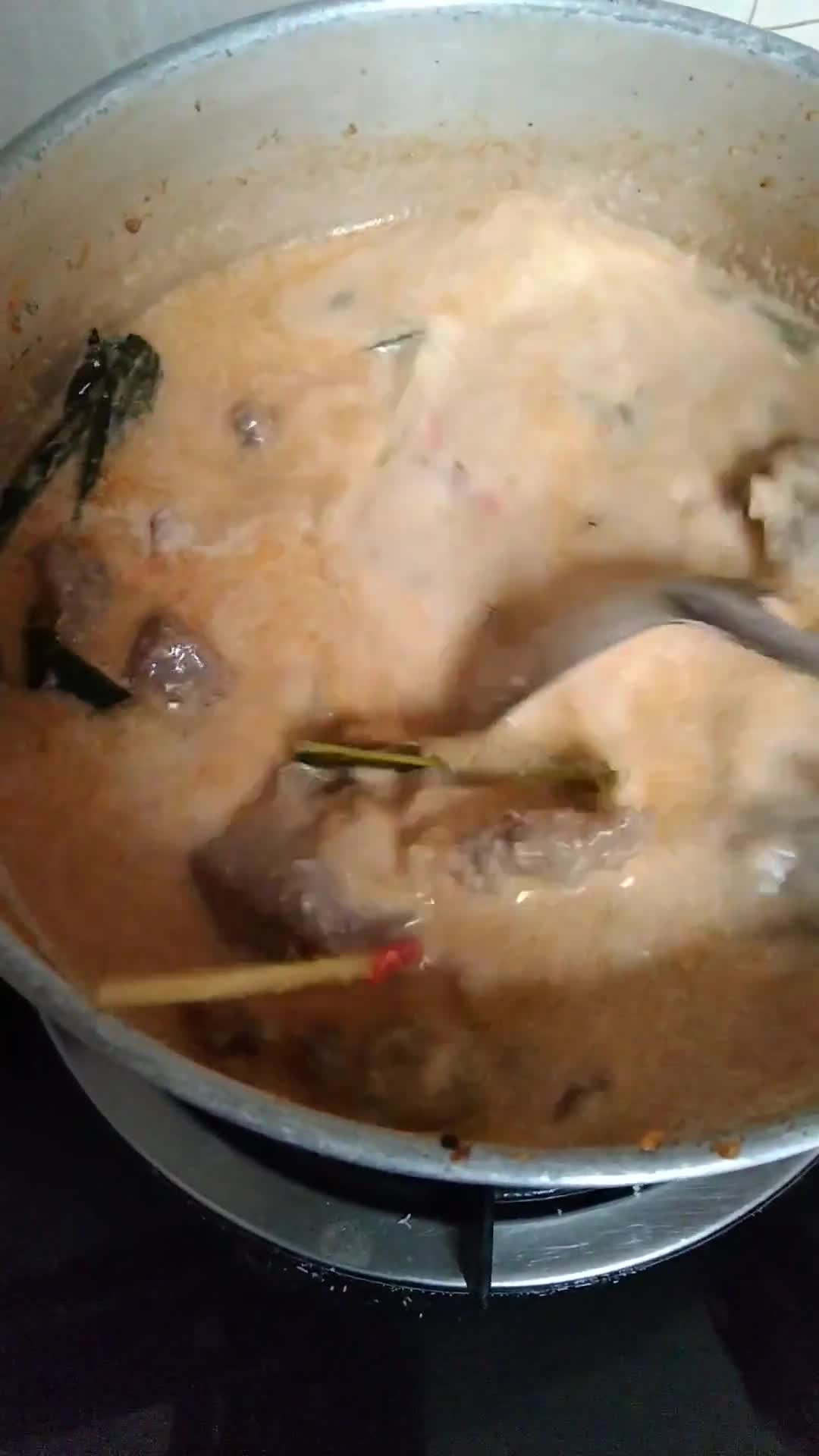 Foto langkah ke 4 dari resep Rendang Daging Sapi Praktis.