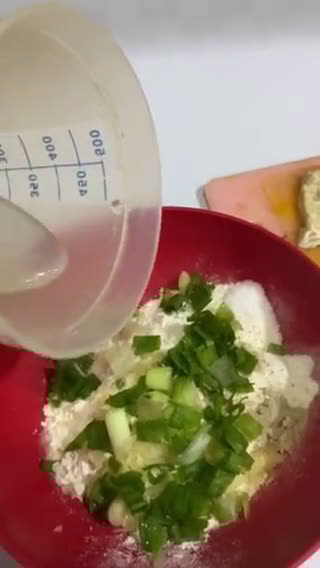 Foto langkah ke 1 dari resep Mendoan Khas Banyumas.