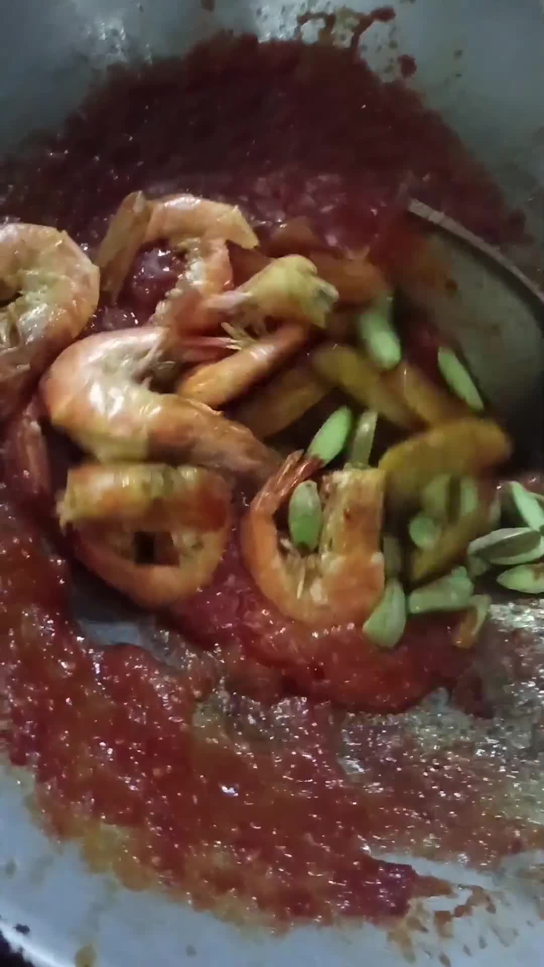 Gambar langkah 5 resipi 29:11:24 - Sambal udang petai bersama Kentang.
