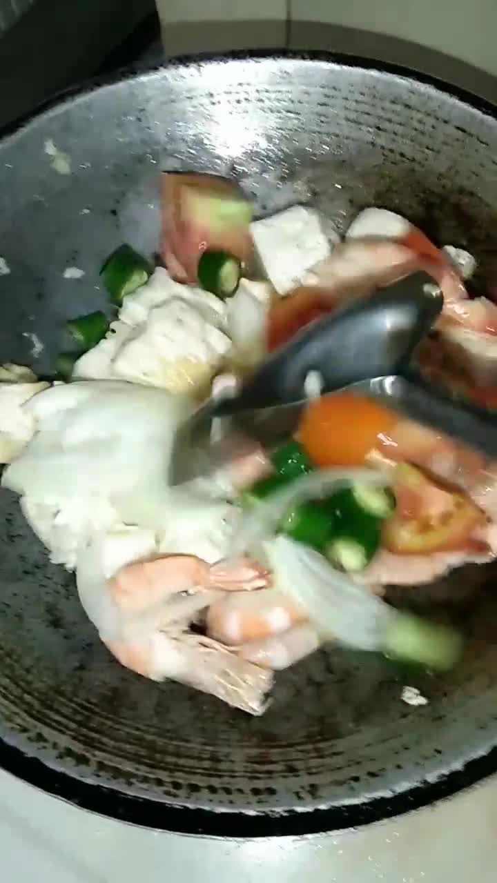 Foto langkah ke 4 dari resep Tumis Tahu Udang Saos Tiram.