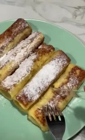 Foto langkah ke 4 dari resep French toast.