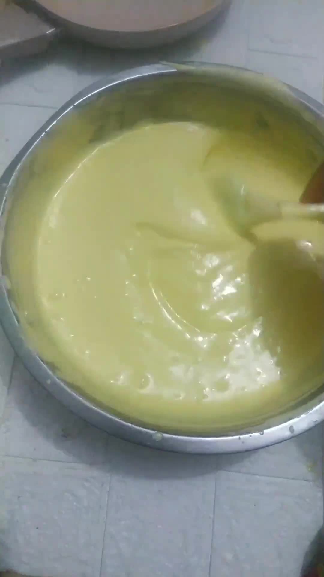 Foto langkah ke 2 dari resep Bolu Lapis Nanas.