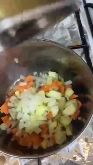 صورة لخطوة 2 من وصفة -دجاج الكاتسو بالكاري🥘🥘🇯🇵