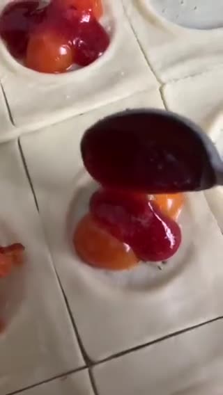 Foto del paso 6 de la receta: Hojaldritos para merendar con mis amigas después del baile !!!