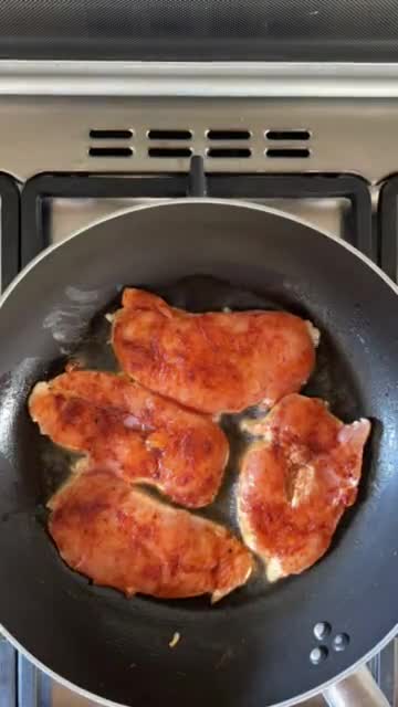 Foto langkah ke 2 dari resep Pasta Amatriciana.