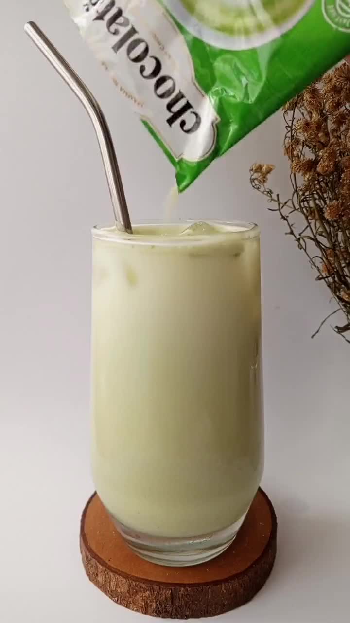 Foto langkah ke 3 dari resep Es Susu Matcha.
