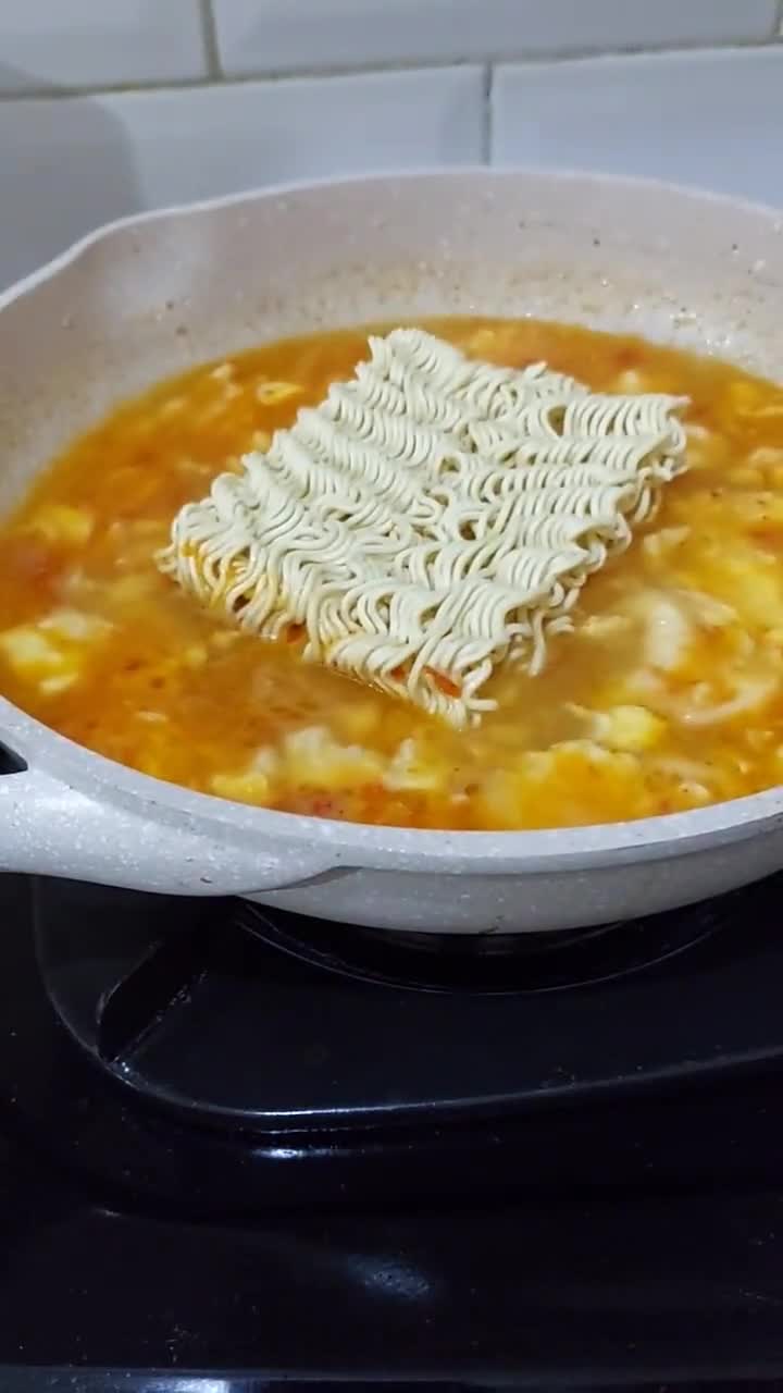 Foto langkah ke 3 dari resep Mie Nyemek Indomie.