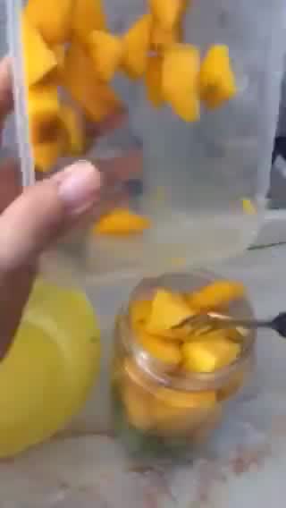 Foto langkah ke 1 dari resep 484. Jus Selada Mangga.