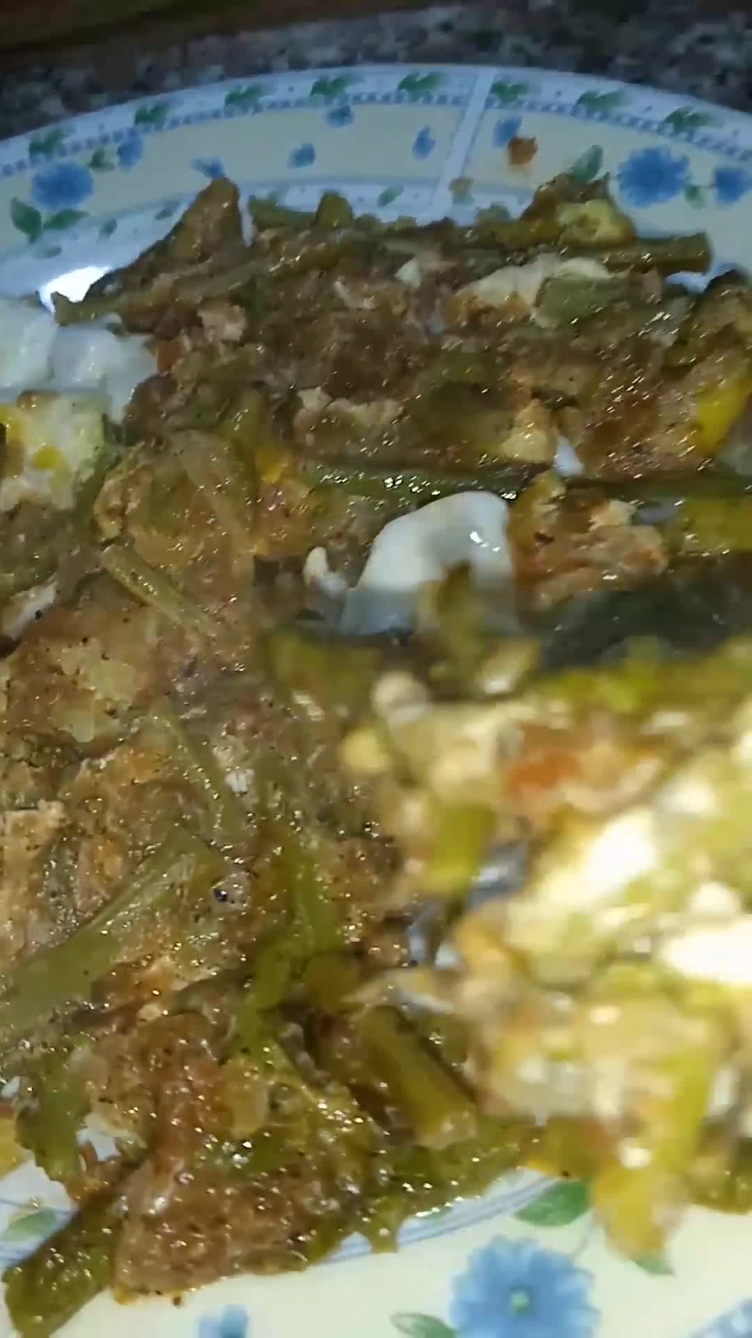 Une image de l'étape 4 de Omelette aux asperges vertes.