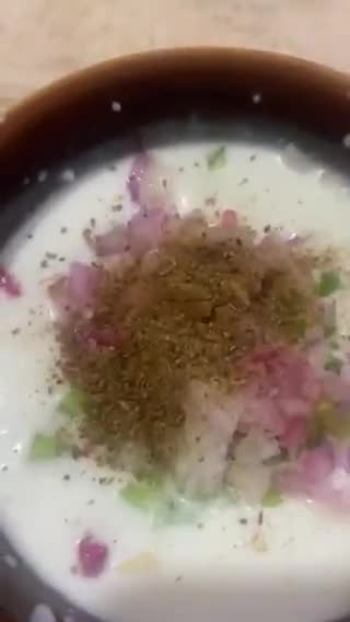 A picture of step 3 of Cucumber Raita.