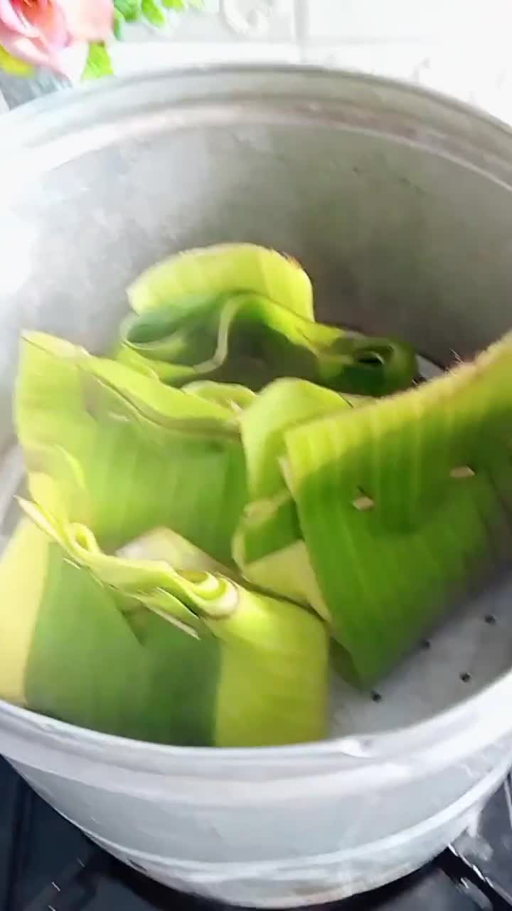 Foto langkah ke 6 dari resep Bongko Mentuk Mie.