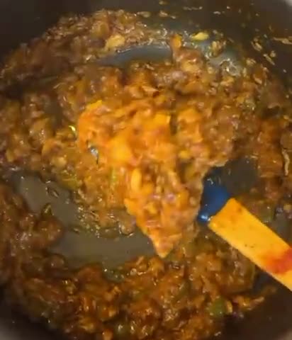 صورة لخطوة 4 من وصفة صينية المكرونه بالتونه والبشاميل الكذاب🍝😋!
