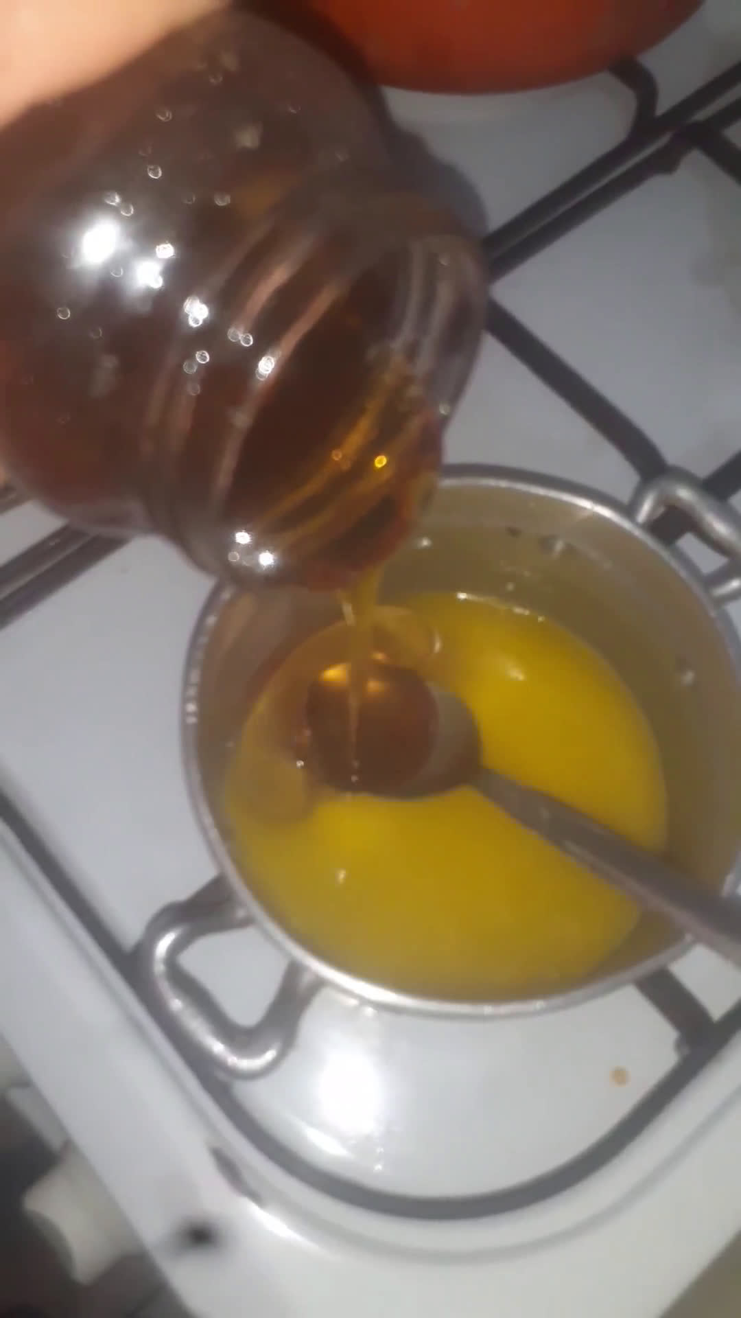 صورة لخطوة 5 من وصفة بغرير متقب بلا اختمار روعة 😉😋