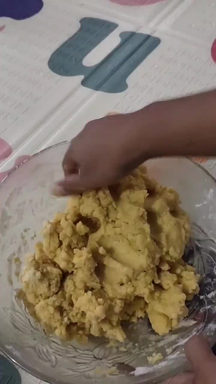 Foto langkah ke 3 dari resep 1 adonan kue kering untuk aneka variasi |Cookies sat set #11.