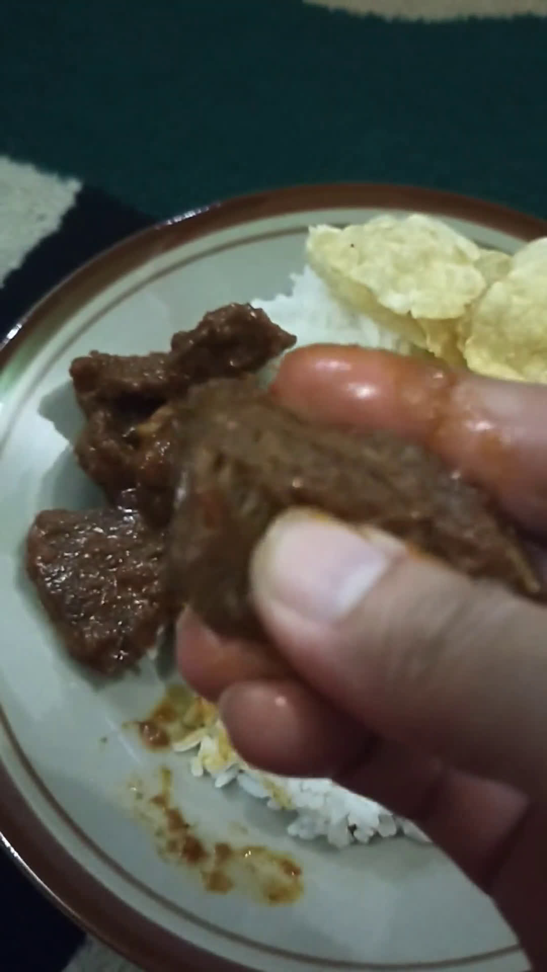 Foto langkah ke 8 dari resep Krengsengan Daging Sapi.