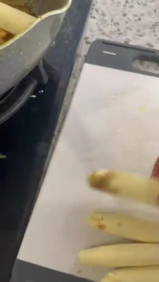 Foto langkah ke 3 dari resep Telur Tebu Tahu Tempe gulai.