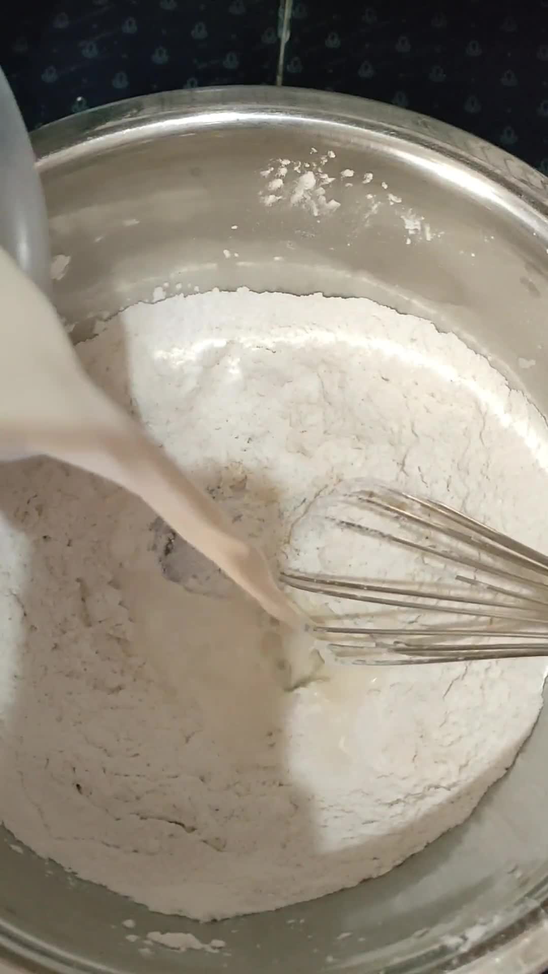 Foto langkah ke 2 dari resep Crispy Crepes.