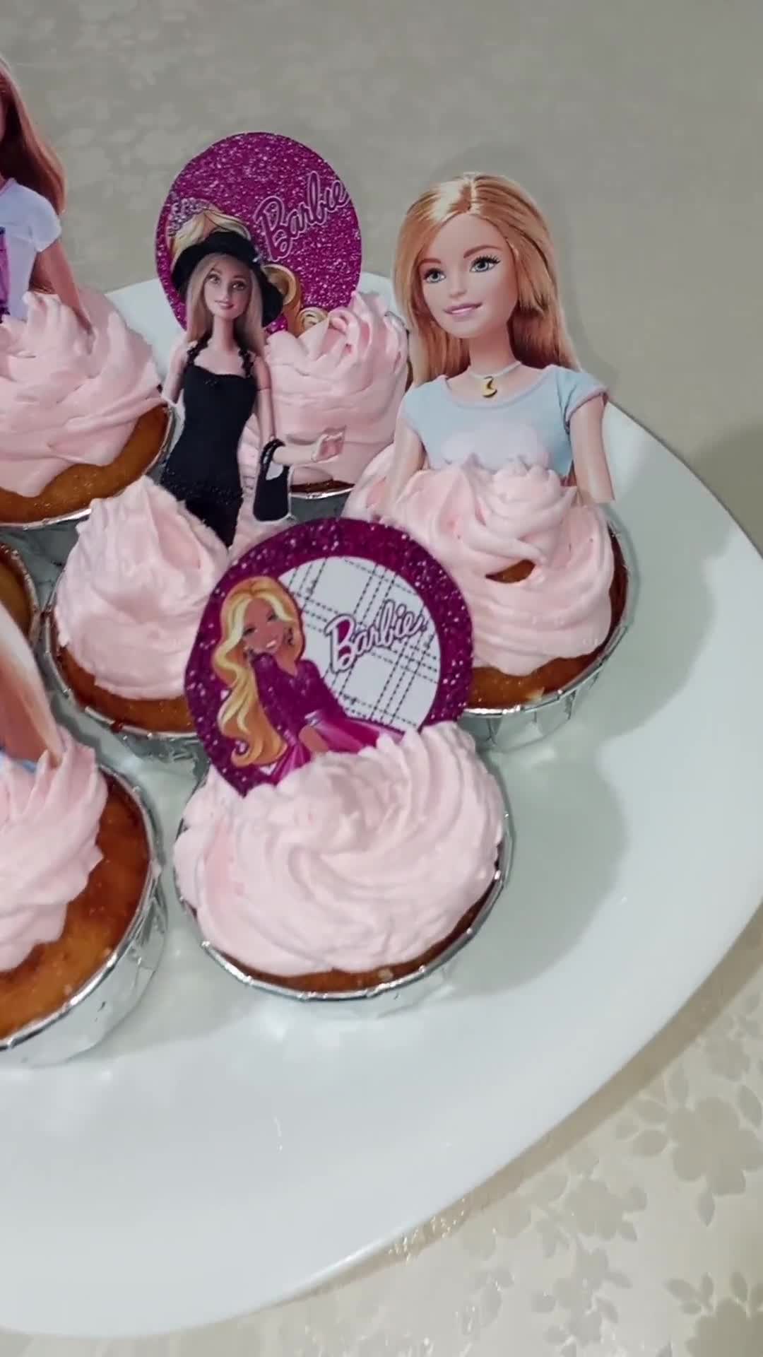 صورة لخطوة 4 من وصفة كاب كيك بذوق الفراولة 🧁🍓