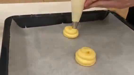 Képviselőfánk tészta recept fázis 5 fotója