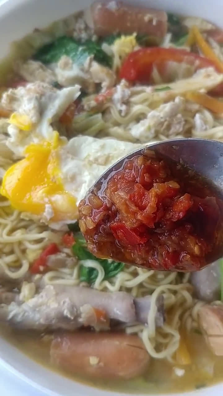 Foto langkah ke 2 dari resep Mie Rebus Nyemek.