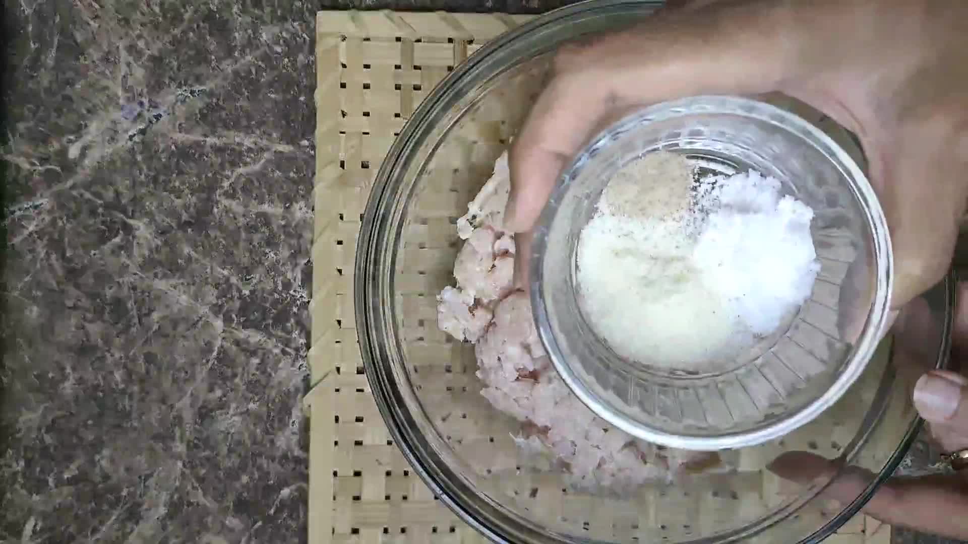 Foto langkah ke 1 dari resep Pentol Kriwil (864).