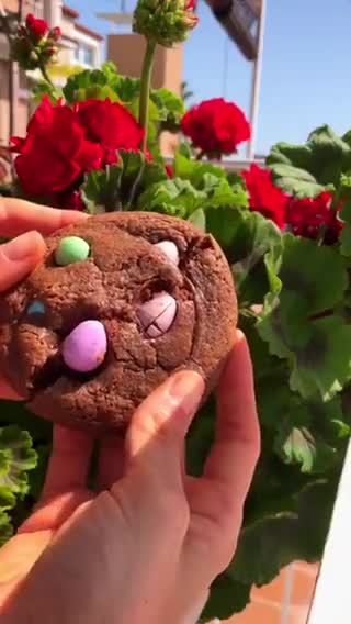 Foto del paso 3 de la receta: Cookie brownie (Edición Pascua🐣)