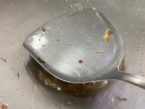 鮭魚蔥餅～剩菜再製食記的食譜步驟4照片