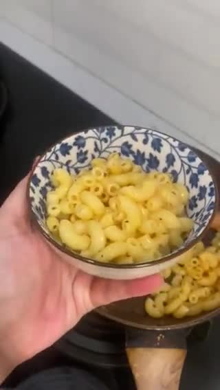 Foto langkah ke 7 dari resep Salted Egg Cheese Macaroni.