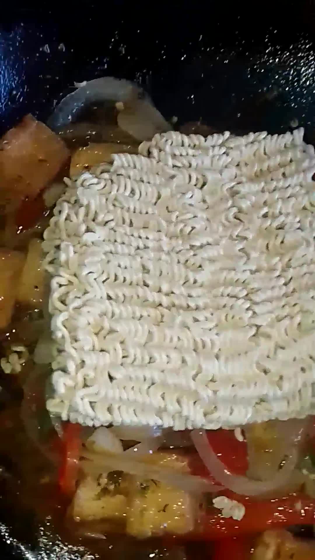 Foto del paso 5 de la receta: Fideos veganos con tofu